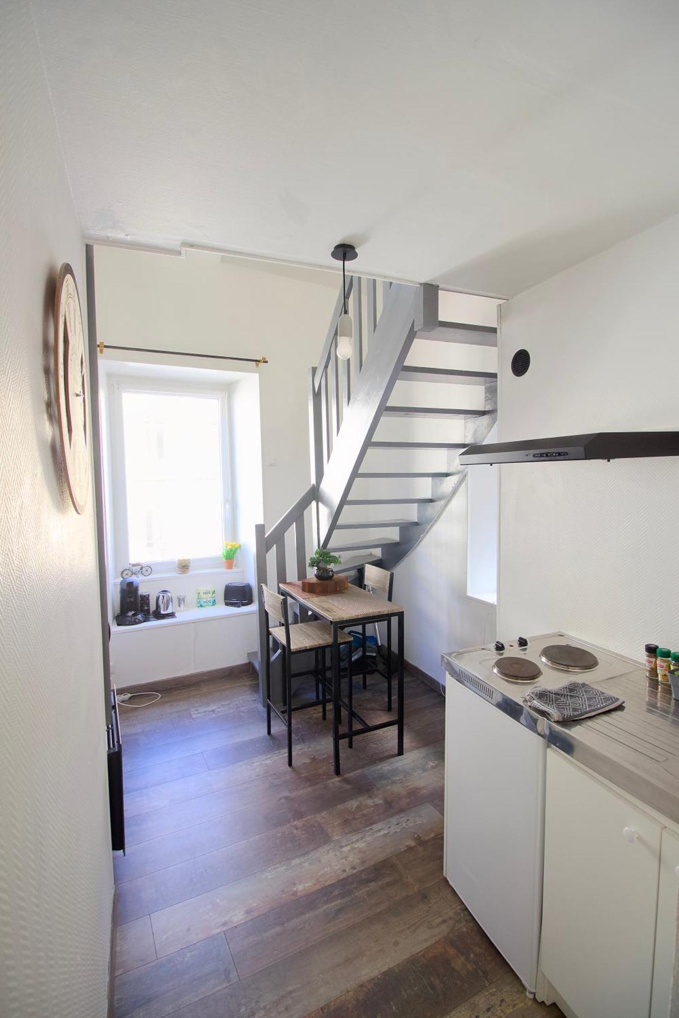 Petit Duplex Lumineux, Hyper Centre A 2 Pas Du Port, Intendance Luxury Host شيربوغ أون كوتننتين المظهر الخارجي الصورة