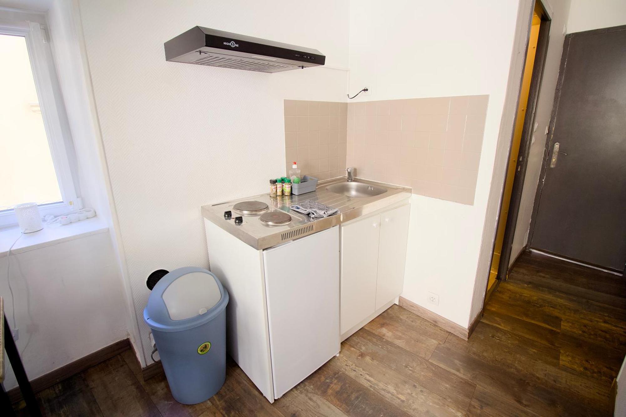 Petit Duplex Lumineux, Hyper Centre A 2 Pas Du Port, Intendance Luxury Host شيربوغ أون كوتننتين المظهر الخارجي الصورة