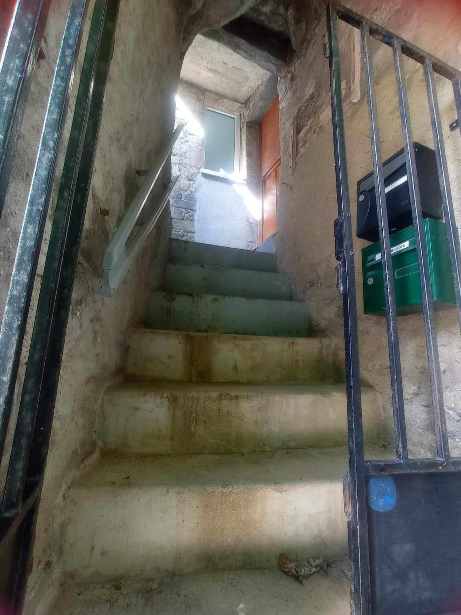 Petit Duplex Lumineux, Hyper Centre A 2 Pas Du Port, Intendance Luxury Host شيربوغ أون كوتننتين المظهر الخارجي الصورة