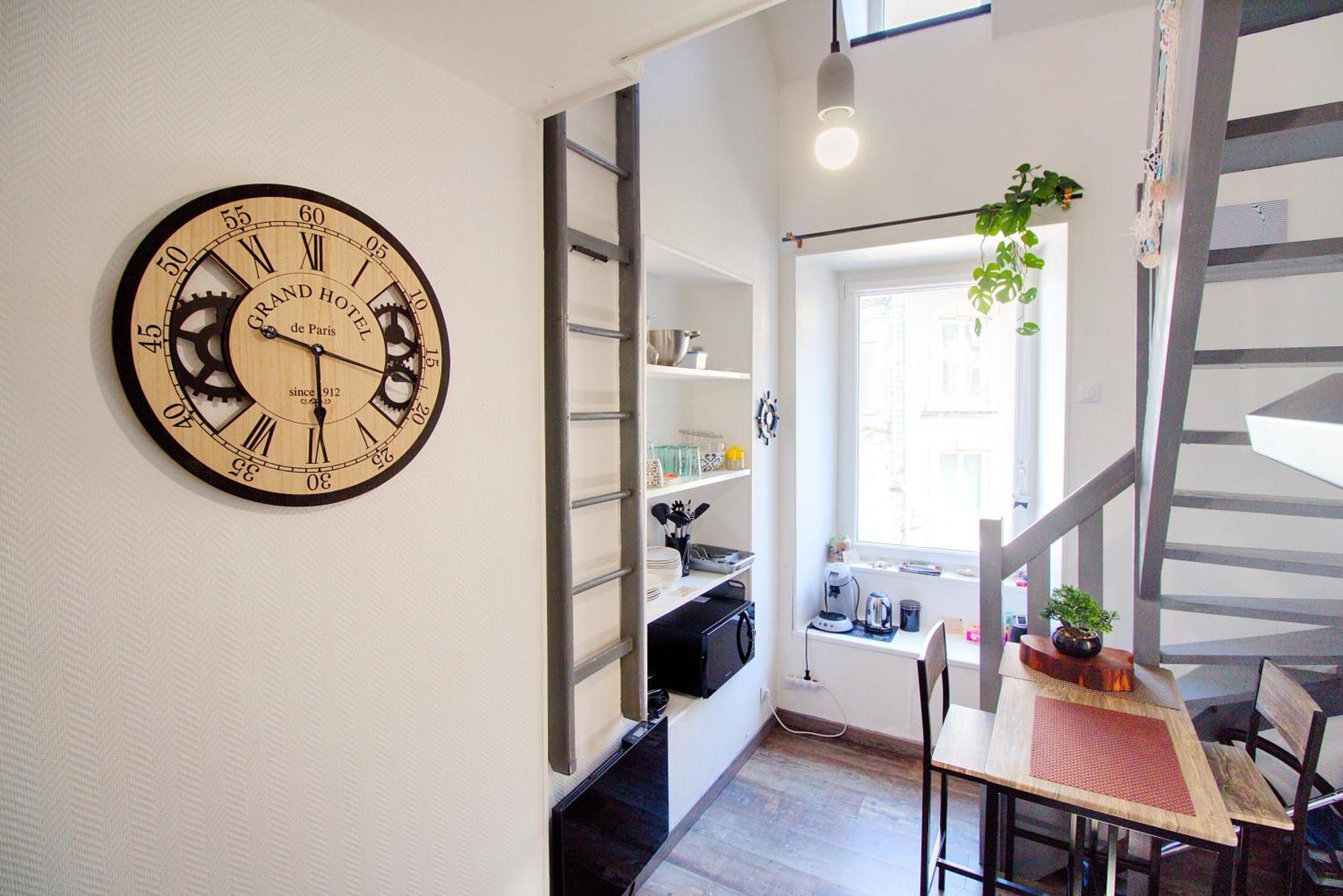 Petit Duplex Lumineux, Hyper Centre A 2 Pas Du Port, Intendance Luxury Host شيربوغ أون كوتننتين المظهر الخارجي الصورة