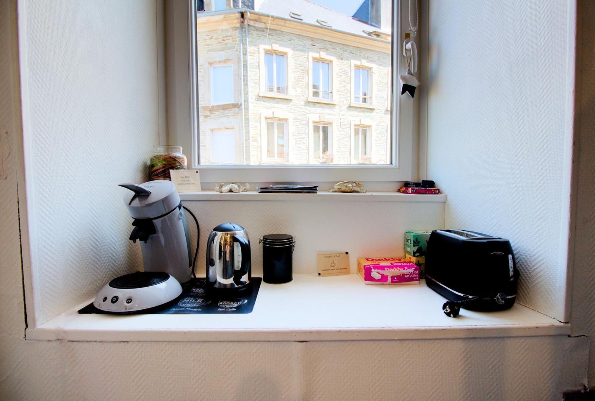 Petit Duplex Lumineux, Hyper Centre A 2 Pas Du Port, Intendance Luxury Host شيربوغ أون كوتننتين المظهر الخارجي الصورة